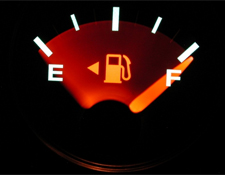 7 Holiday Weekend Gas Saving Tips