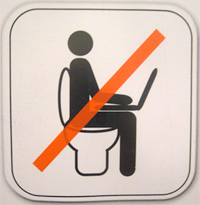 Proper Etiquette for the Office Bathroom